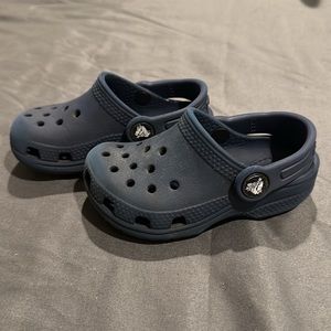 Navy blue toddler crocs